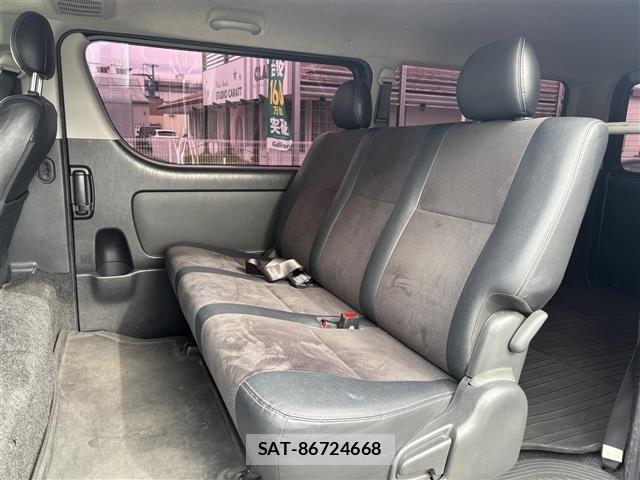Toyota HIACE VAN 2016 8759760-7