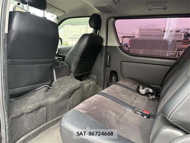 Toyota HIACE VAN 2016 8759760-8