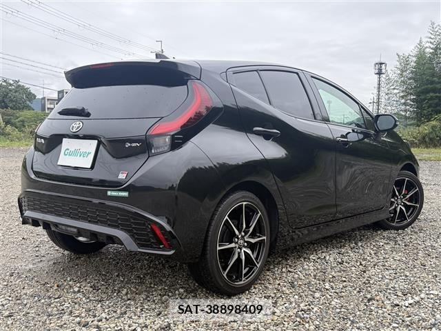 Toyota AQUA 2024 8762990-5