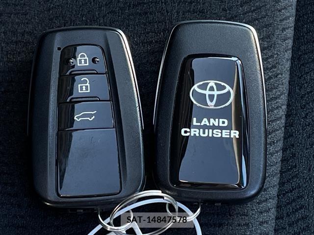Toyota LAND CRUISER PRADO 2021 8676436-3