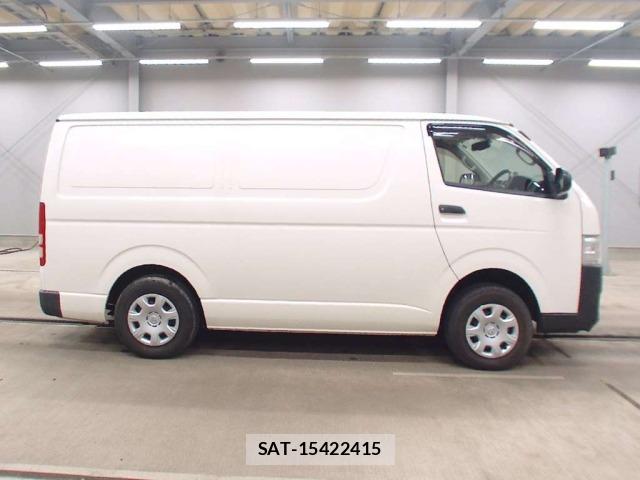 Toyota HIACE VAN 2016 8870085-3