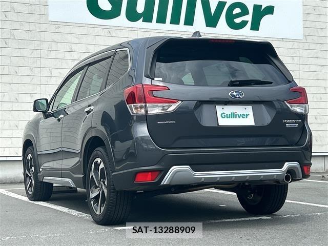 Subaru FORESTER 2023 8670431-13