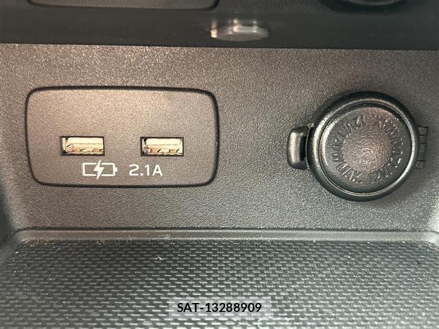Subaru FORESTER 2023 8670431-20
