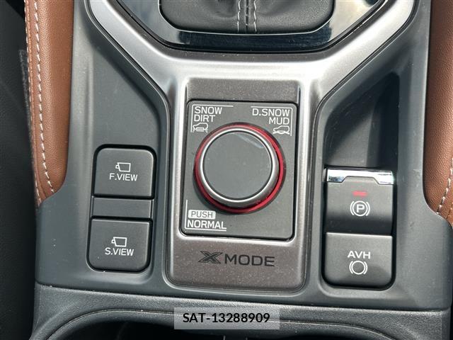 Subaru FORESTER 2023 8670431-7
