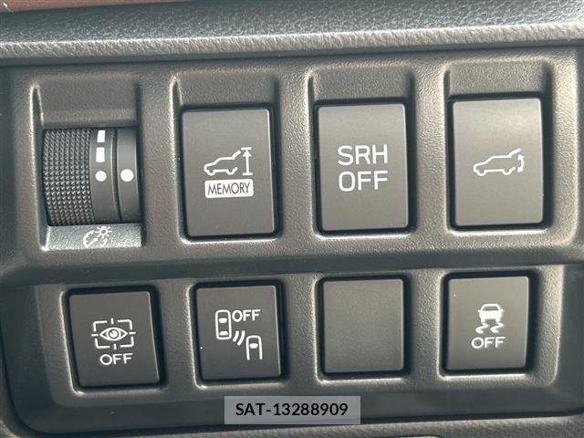 Subaru FORESTER 2023 8670431-9