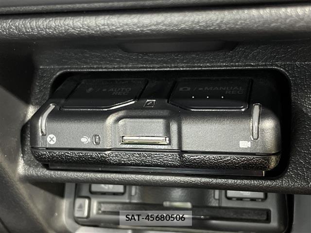 Mazda MAZDA3 2024 8770198-9