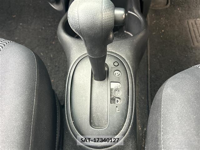 Nissan MARCH 2016 8665647-8