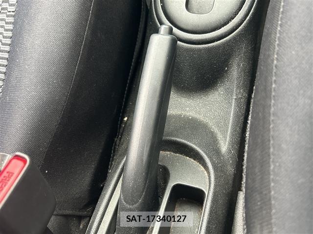 Nissan MARCH 2016 8665647-9