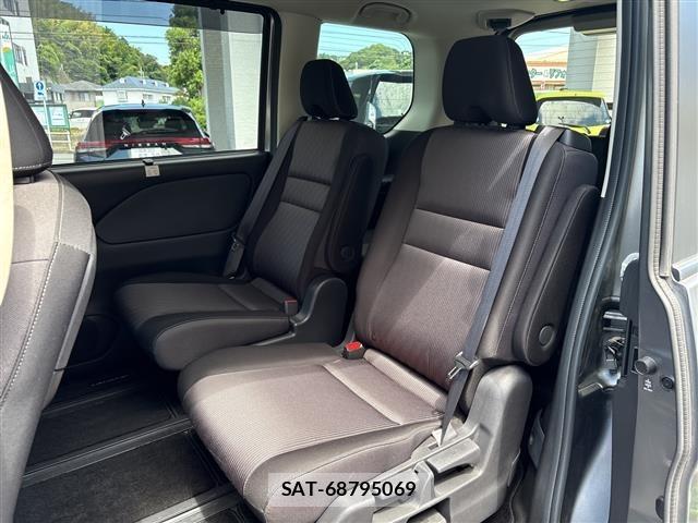 Nissan SERENA 2022 8672636-10