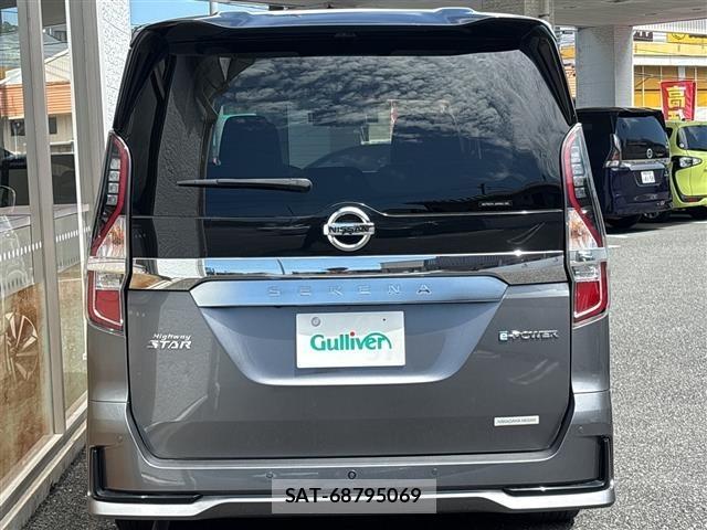 Nissan SERENA 2022 8672636-4