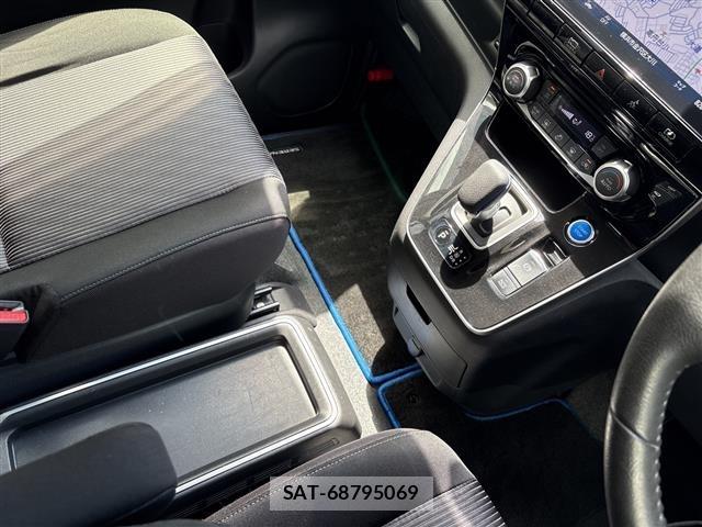 Nissan SERENA 2022 8672636-5