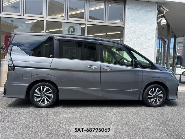 Nissan SERENA 2022 8672636-6
