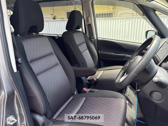 Nissan SERENA 2022 8672636-7