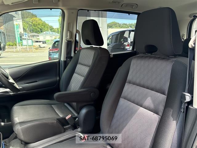 Nissan SERENA 2022 8672636-8