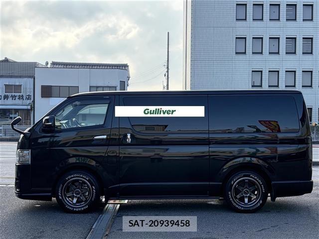 Toyota HIACE VAN 2022 8677231-11