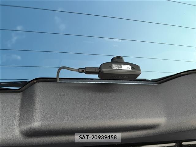 Toyota HIACE VAN 2022 8677231-3