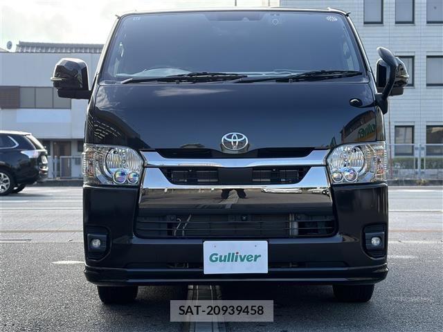Toyota HIACE VAN 2022 8677231-8