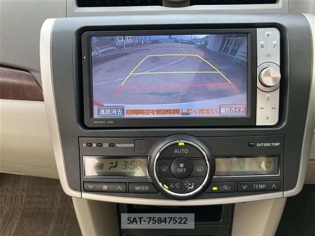 Toyota PREMIO 2011 8667859-17