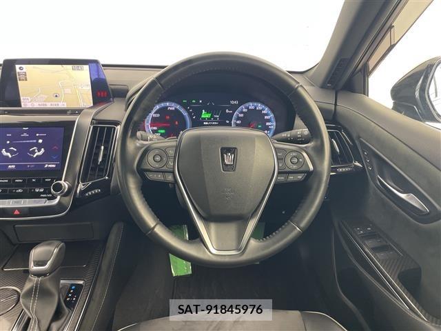 Toyota CROWN 2019 8769592-1