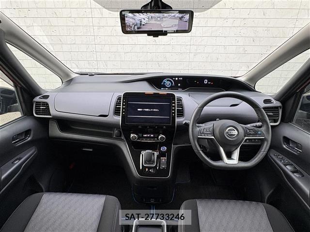 Nissan SERENA 2021 8672645-16