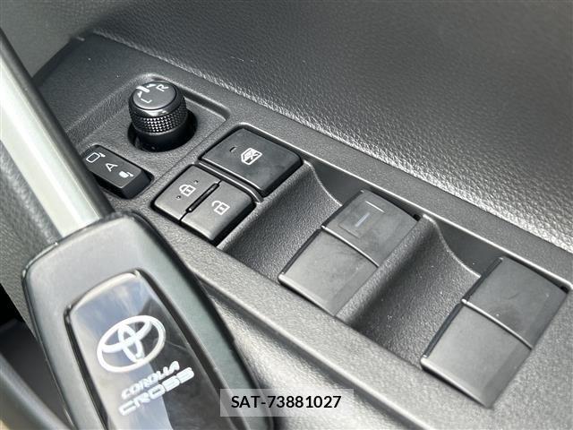 Toyota COROLLA CROSS 2022 8675645-12