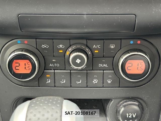 Nissan DUALIS 2013 8836733-1