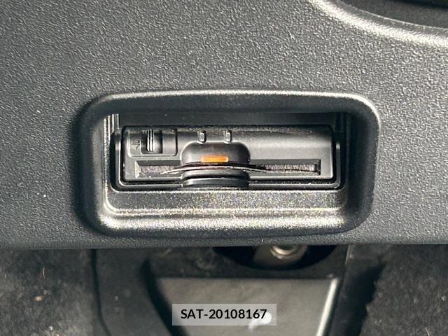 Nissan DUALIS 2013 8836733-23