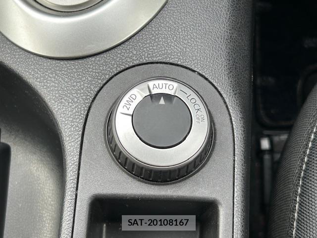 Nissan DUALIS 2013 8836733-7
