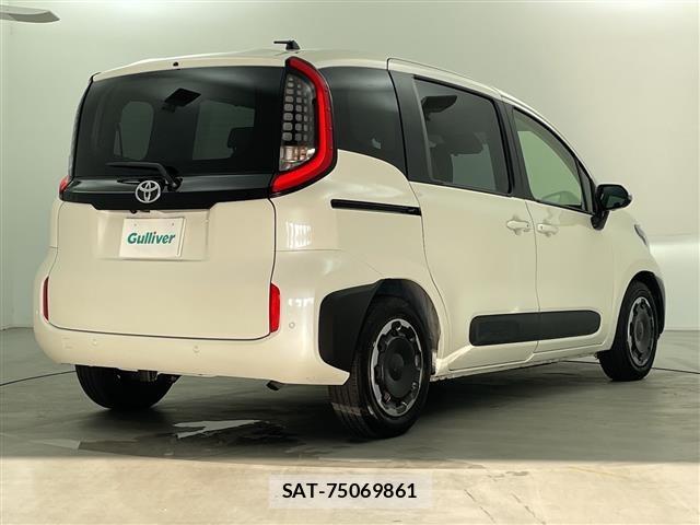 Toyota SIENTA 2024 8764239-20