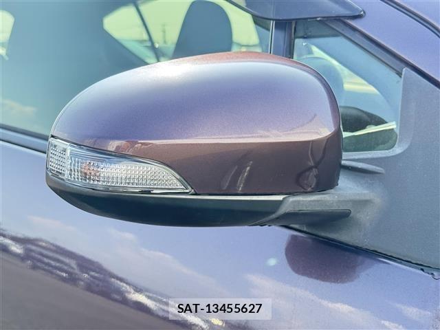 Toyota AQUA 2014 8762997-6