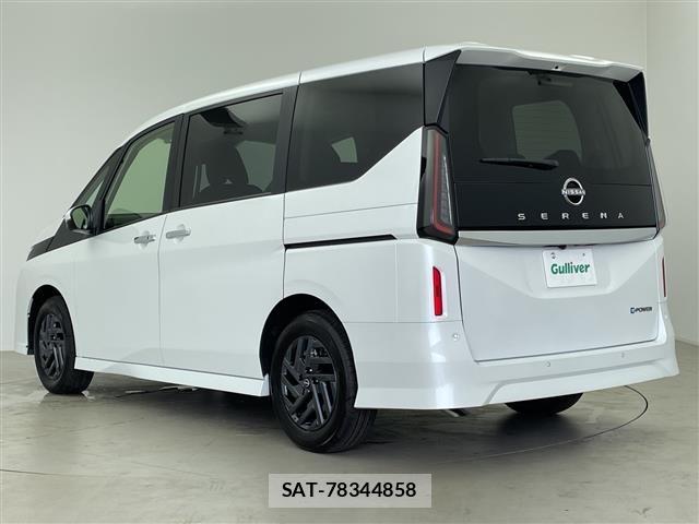 Nissan SERENA 2026 8672662-14