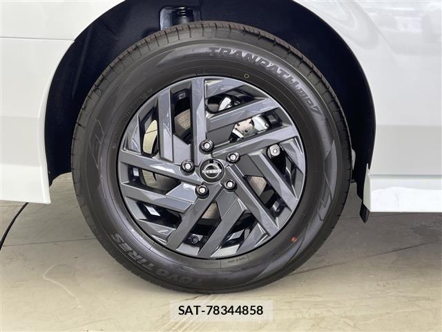 Nissan SERENA 2026 8672662-6