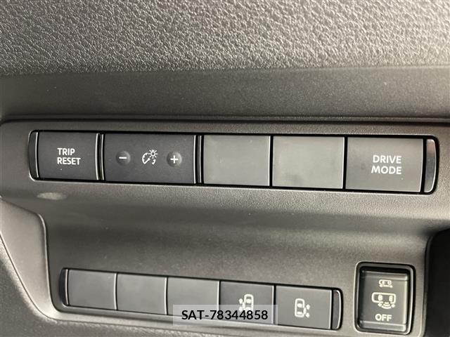 Nissan SERENA 2026 8672662-7
