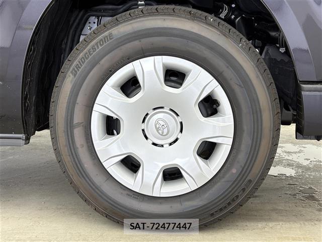 Toyota HIACE VAN 2026 8677232-1