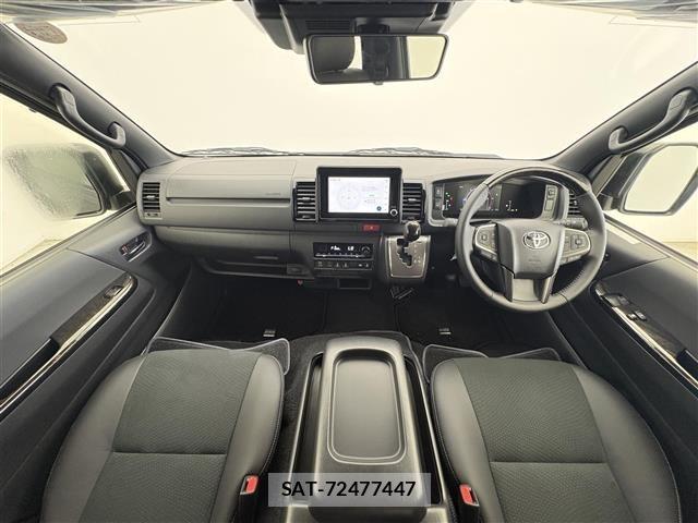 Toyota HIACE VAN 2026 8677232-15