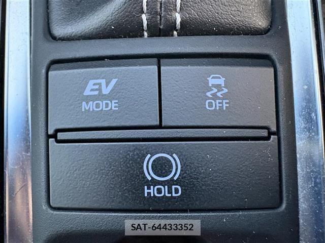 Toyota CROWN 2018 8769593-3