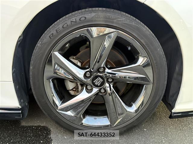Toyota CROWN 2018 8769593-6