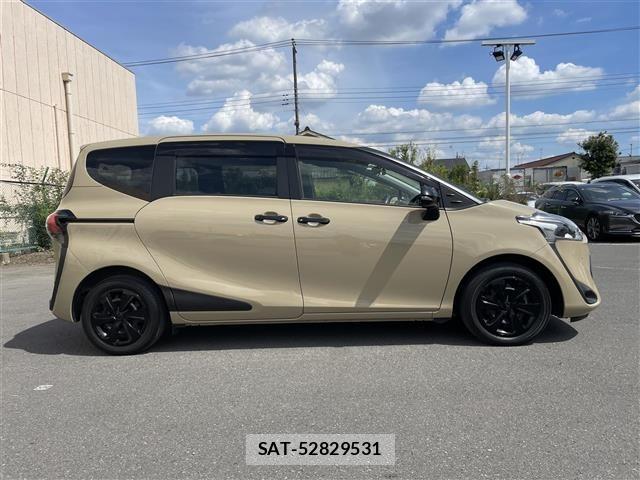 Toyota SIENTA 2021 8672180-20