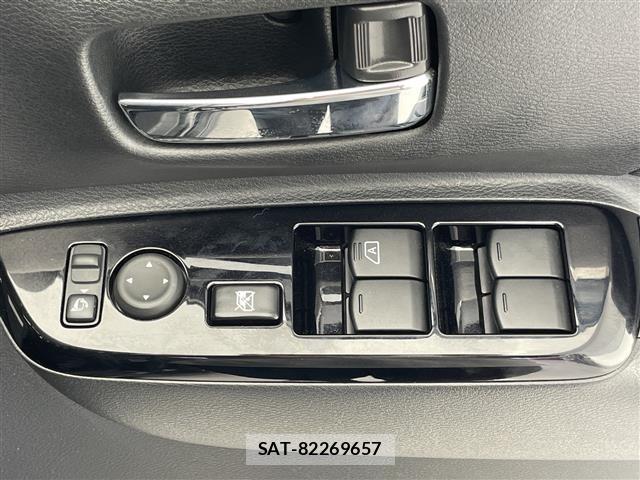 Nissan ROOX 2020 8766378-4