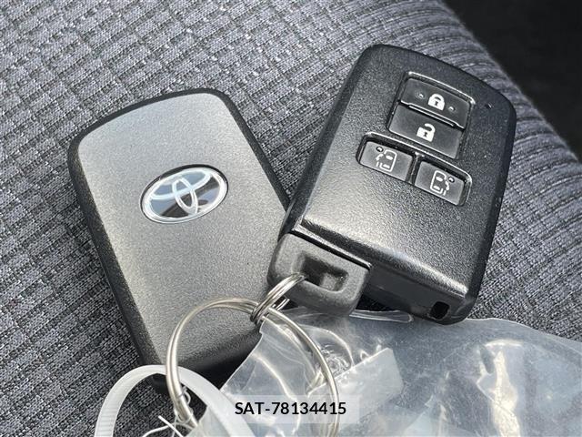 Toyota SIENTA 2018 8764240-13
