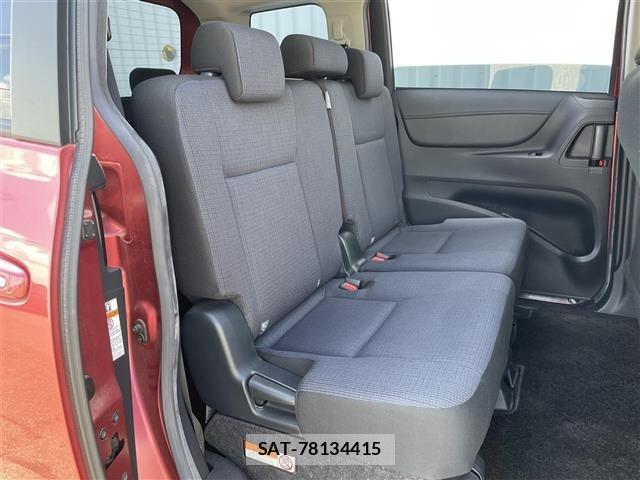 Toyota SIENTA 2018 8764240-23