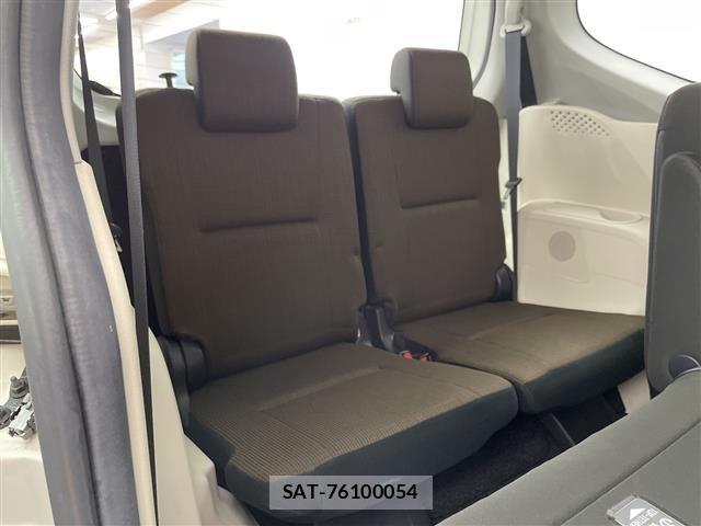 Toyota SIENTA 2016 8764242-8