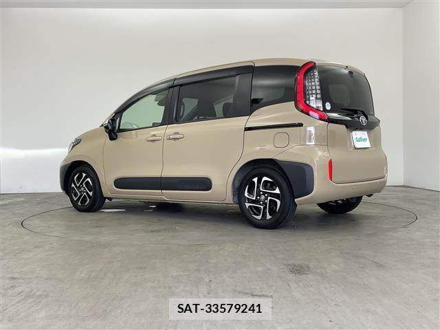 Toyota SIENTA 2024 8672181-13