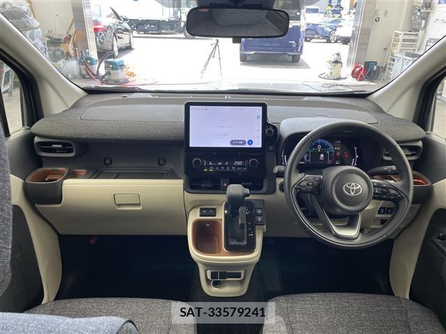 Toyota SIENTA 2024 8672181-14