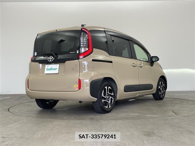 Toyota SIENTA 2024 8672181-16