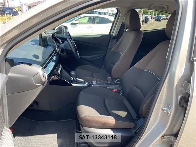 Mazda MAZDA2 2022 8770922-9