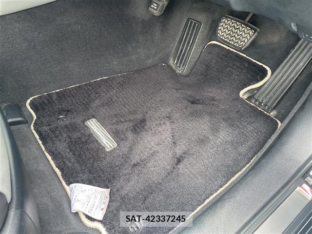 Toyota CROWN 2016 8769617-19