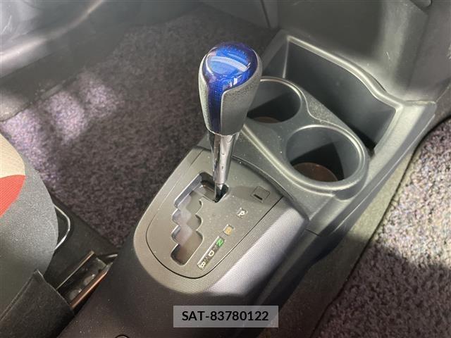 Toyota AQUA 2017 8762998-4