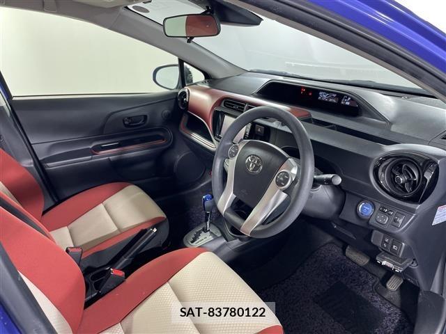 Toyota AQUA 2017 8762998-6