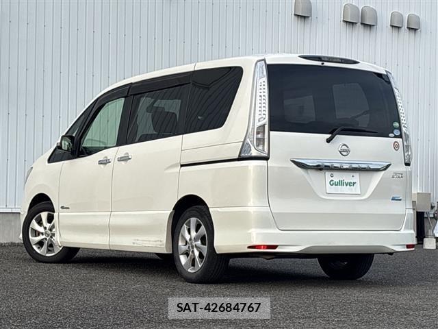 Nissan SERENA 2013 8672677-13